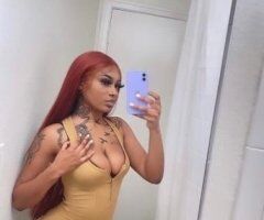 Indulge in Taylor's Temptation 💋🍑💦 - Image 5
