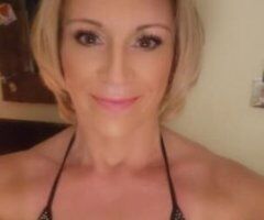 Buffalo's Naughty 🥵 Squirter Awaits 💦💋