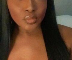 🔥 Akron's Tempting Tease 💋 Your Private Escape Awaits! 🍑💦 - Image 6
