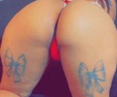 🔥 Little Rock's Ultimate MILF Fantasy 💋🍑 - Image 3