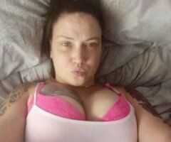 Indy's Juicy Temptation Awaits 🍑💋💦 - Image 3