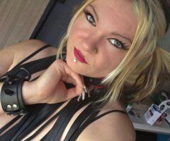 Mankato's Seductive Goddess 💋🍑 Ready to Play! 😘💦 - Image 5