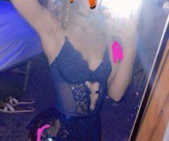 Petite Tease 🍑💋 Fun in Southwest Michigan 😘💦 - Image 2