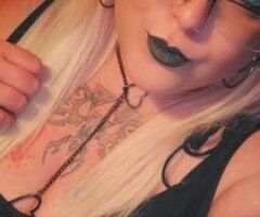 🔥 Curvy & Inked Goddess Awaits 💋👠 - Image 7