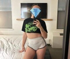 Manhattan's Naughty Secret Awaits 🍑💋🚀 - Image 2