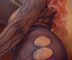 💦San Mateo's Temptress: Vanessa's Juicy Escape💋😘