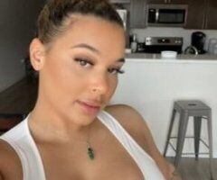 Winston's Juicy Delight 🍑💦 GFE & More Awaits! - Image 3