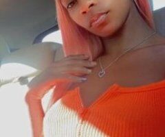 Petite Pleasure Queen 👑💦 Ready for Your Fantasy 🍑💋