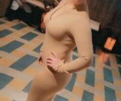 Lola's Sizzling Party Playtime 🍑💋💦 - 25 - Image 2