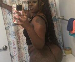 Bootylicious Temptation Awaits 🍑💋🥳 - Image 2