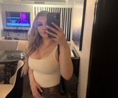 Lexi's Back for Hot Fresno Fun! 💋🍑💦 - Image 6