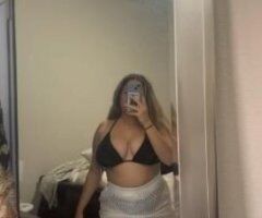 Curvy Latina Desire Awaits 🍑💋🔥 - Image 5
