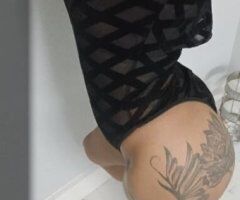 Dive Into Pleasure 🌊💖 Alana's Tempting Haven 💋🍑 - Image 2
