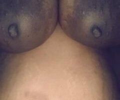 Throat Goddess Awaits 🍑💦 BBW Bliss for Daddy 😈💋 - Image 5