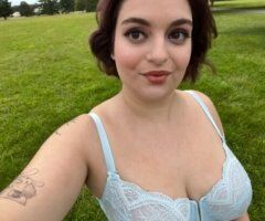 🍑 Curvy Charmer Awaits Your Desires 💦💋 - Image 9