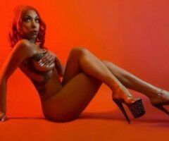 Tiny Temptress 💋🍑 Ready for Your Desire 💦