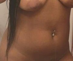 Hot Encounter Awaits 💋🔥 Only for Mature Men - Image 2