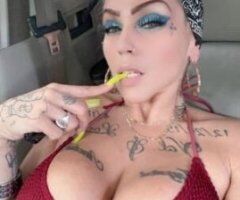 Miami's Naughty Bliss 🌴💋 Wet & Wild Specials 💦🍑 - Image 3