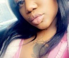 Curvy Dream 🌟✨ Thick Thighs & Big Eyes in Racine 💋🍑