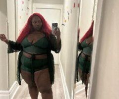 Curvy Temptress 💋 Slippery Dreams Cum True 💦😘 - Image 5