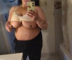 Chynah's Sensual Paradise Awaits 💋💦🔥 - Image 6