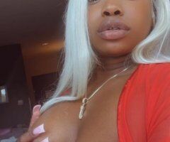 💋 Tuscaloosa's Temptress with the Longest Tongue 🍑🌟 - Image 3