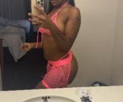 🔥 21 & HOT! Dive into Desire 💦💋 Phoenix's Finest - Image 5