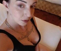 MILF Magic in Palmdale 🍑🔥 Cardates & More! - Image 4