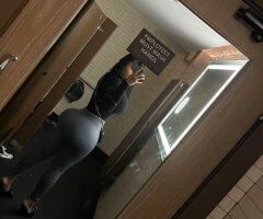 Double Trouble Duo in Pittsburgh 🍑💋 - Image 4
