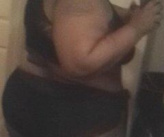 💋 Big Momma Juicy Nae Awaits – Dive In! 💦😘