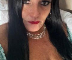 Facials & Fun in Louisville 🍑💋 Here 'Til Monday! - Image 5