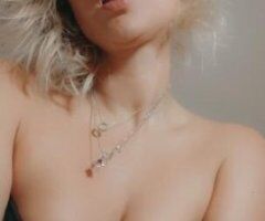 Sweet Honey 🍯 Awaits in Hampton 💋