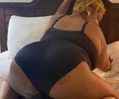 Augusta's Secret Delight 💋🍑 Let's Play! 💦💄 - Image 6