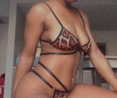 Austin's Curvy Secret 🍑💦 24/7 Temptation Awaits 💋🔥