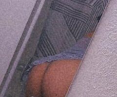 Mia's Magic Touch Awaits 💋🍑💦