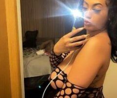 Busty Cambria Awaits 💋🔥 Dive Into Desire 🍑 - Image 2