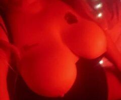 Toothless Tease in Long Beach 🍭💋🔥 - Image 2