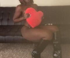 Greenville's Enchantress Awaits You 🍑💋💦 - Image 2