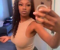 Milwaukee's Naughty Queen 🍑💦 Ready to Play! - Image 4