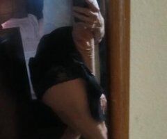 Skinny White Temptress 🍑 Ready to Party 😘💋 - Image 4