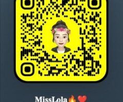 Tiny Temptress Ready to Play 💋🍑💦 Meet Miss Lola!