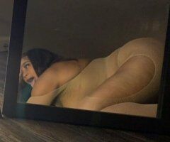 Petite Delight Awaits 😋💦 Let's Play in Jonesboro 🍑💋 - Image 3
