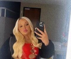 Nashville's Naughty Barbie 🔥💋 QV Deals Await!
