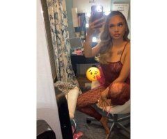 Seattle's Sweet Temptation 🍑💋 Ready for You! - Image 5