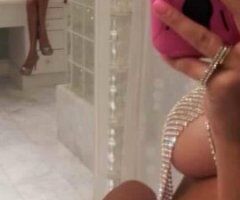 Juicy Temptation Awaiting You 🍑💋💦 - Image 4