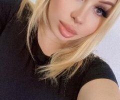Busty Temptress Awaits 💋💦 Dreamy Moments Await!