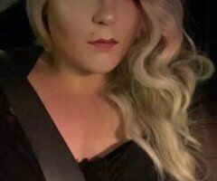 Curvy Trans Temptress Ready to Play 🍑💋💦 - Image 4