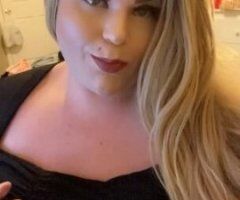 Curvy Trans Temptress Ready to Play 🍑💋💦 - Image 10