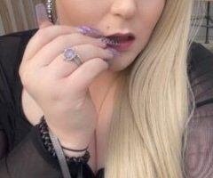 Curvy Trans Temptress Ready to Play 🍑💋💦 - Image 12