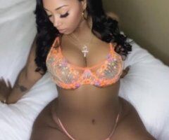Irresistible Temptation in VA Beach 🍑💦💋 - Image 2